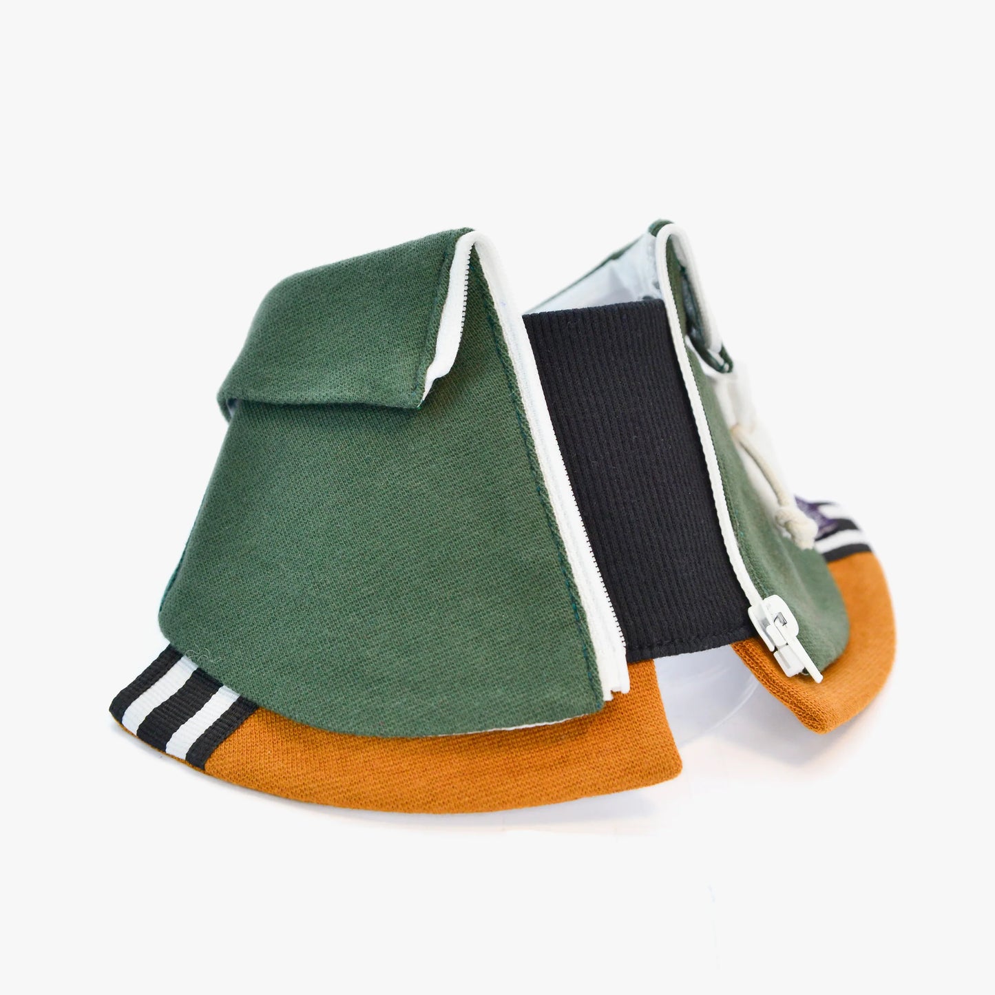 Lok-kwan A (洛軍) | Pet Bib