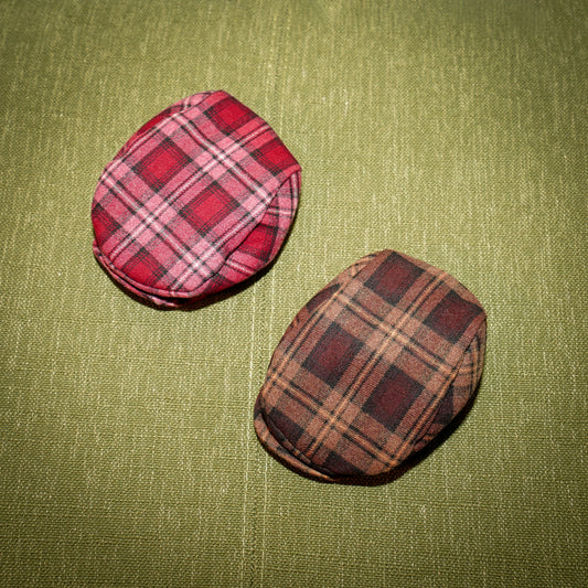 ** PRE-ORDER ** Charles (NEW COLOR)